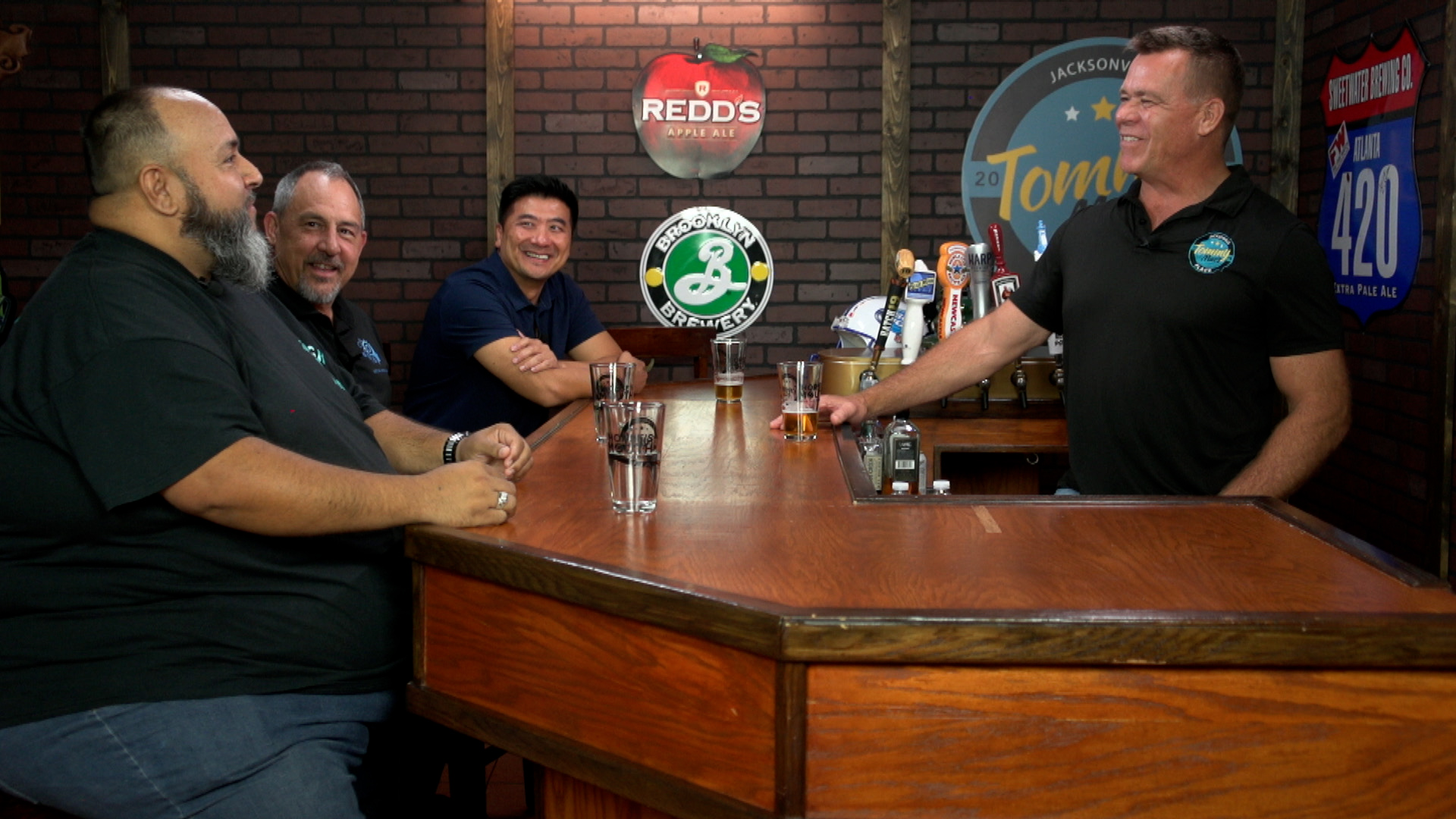 "The Horse's Mouth" with Richard "Big Rich" Harris, John Daugherty, and John Lee - Vimarsana News